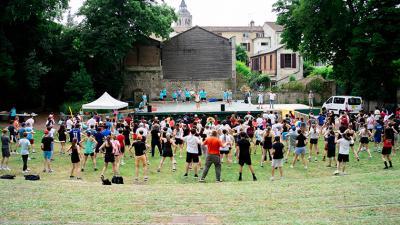 2025-defi-des-colleges-flashmob-vignette