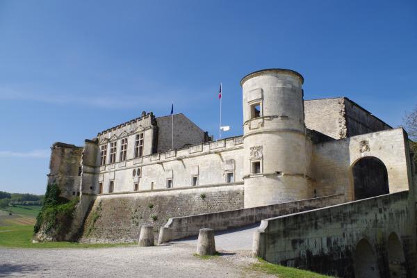 A LA DECOUVERTE DU CHATEAU DE BOUTEVILLE