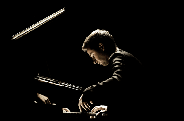 RÉCITAL DE PIANO DE BERTRAND CHAMAYOU