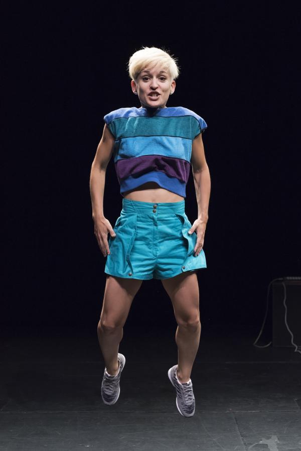 THEATRE AVANT SCENE COGNAC - BLA BLA BLA