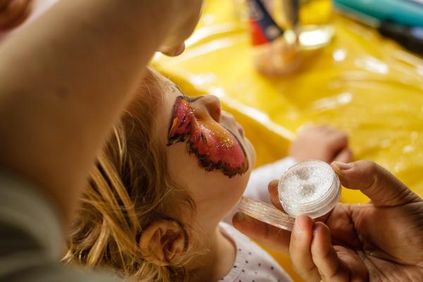 ATELIER MAQUILLAGE, CHANTS DE  NOËL ET DÉGUSTATION